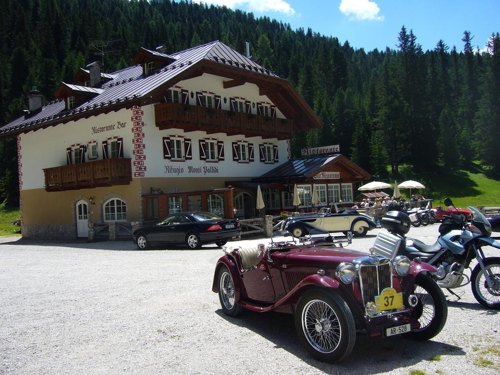 Rifugio Monti Pallidi Canazei Exterior foto